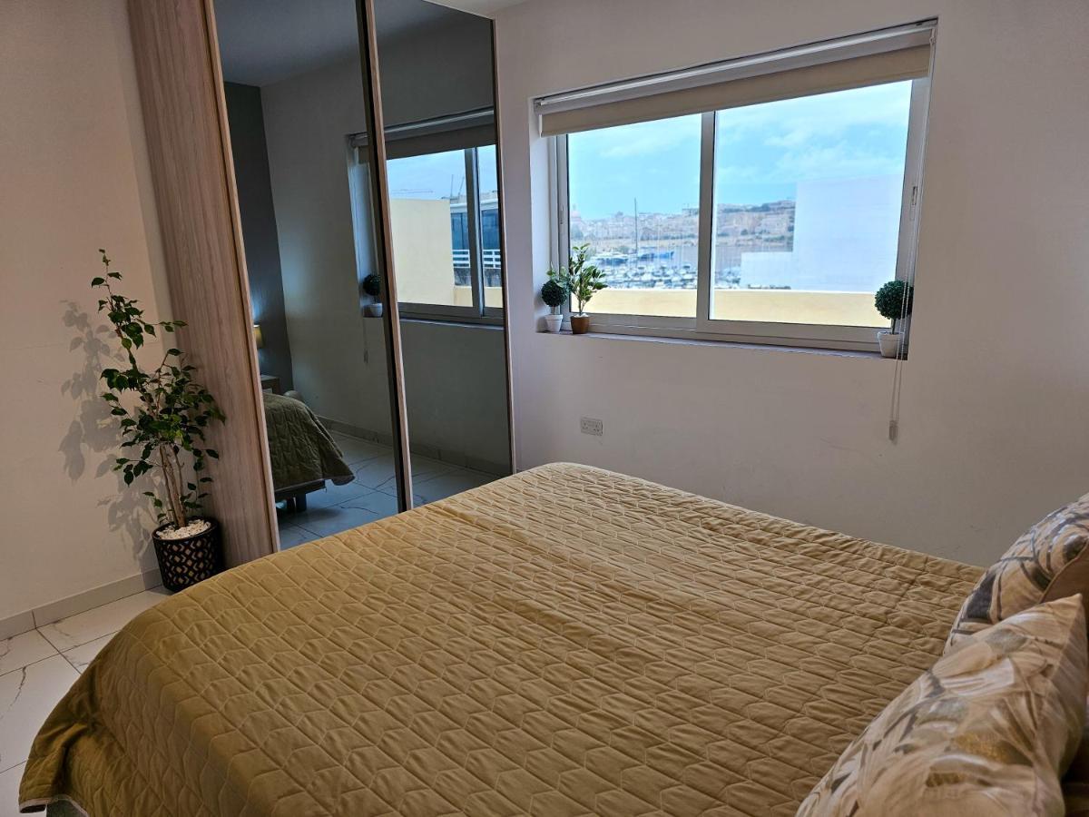 Apartmán Mive Luxury Sea View Penthouse Gzira Exteriér fotografie