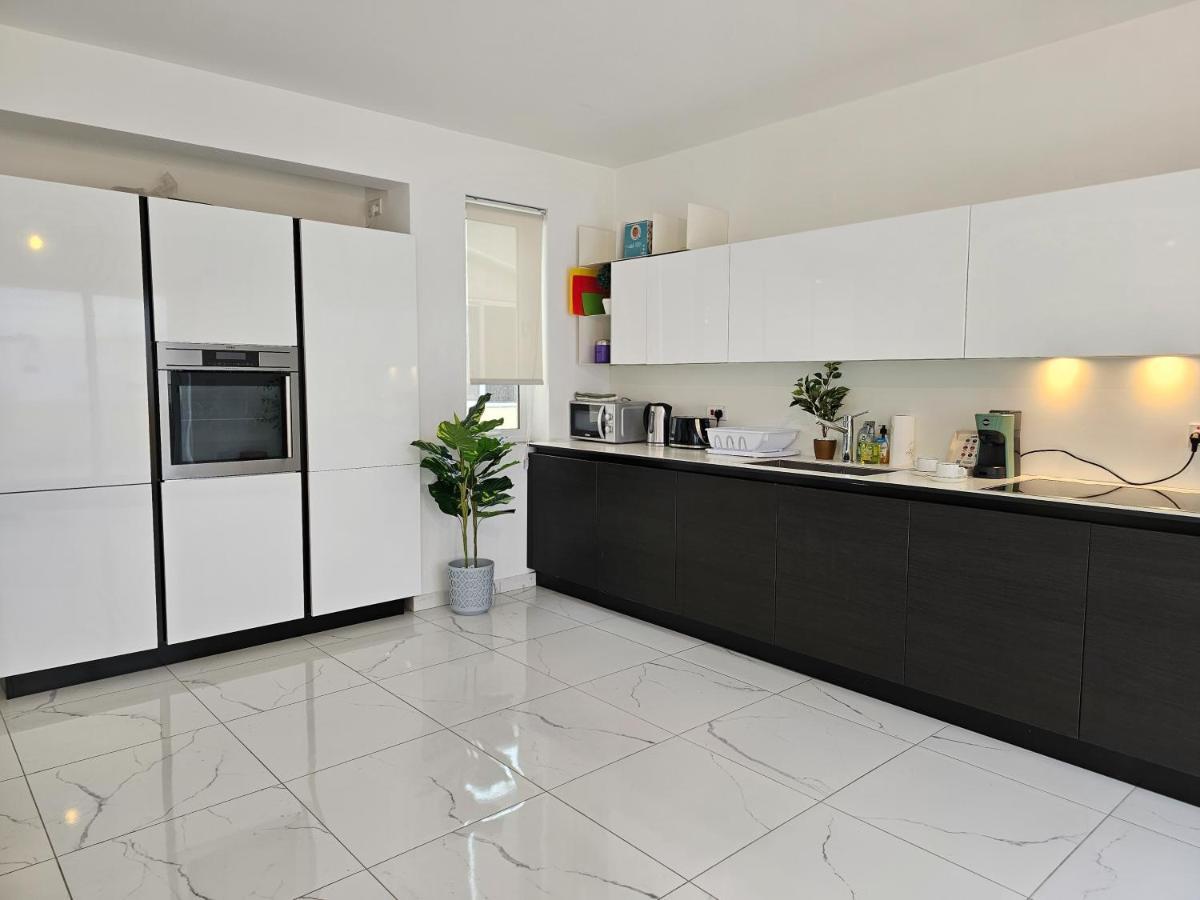 Apartmán Mive Luxury Sea View Penthouse Gzira Exteriér fotografie