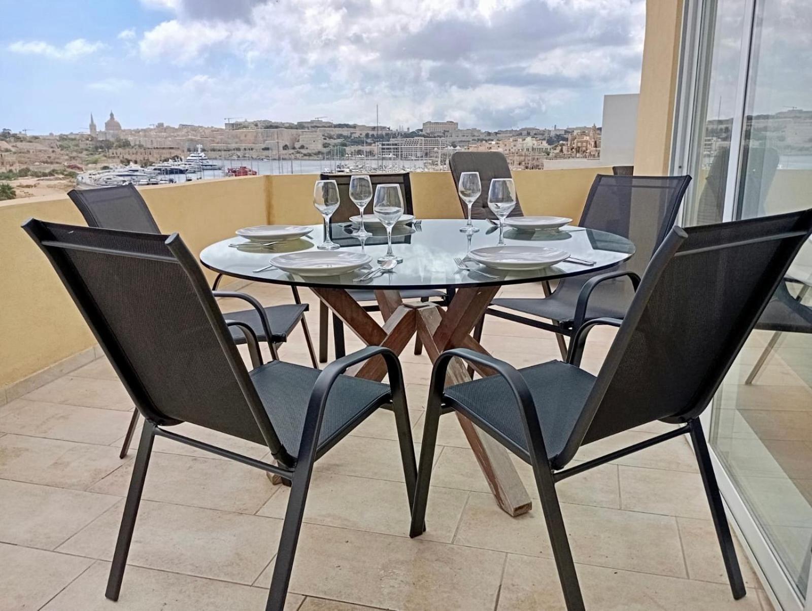 Apartmán Mive Luxury Sea View Penthouse Gzira Exteriér fotografie