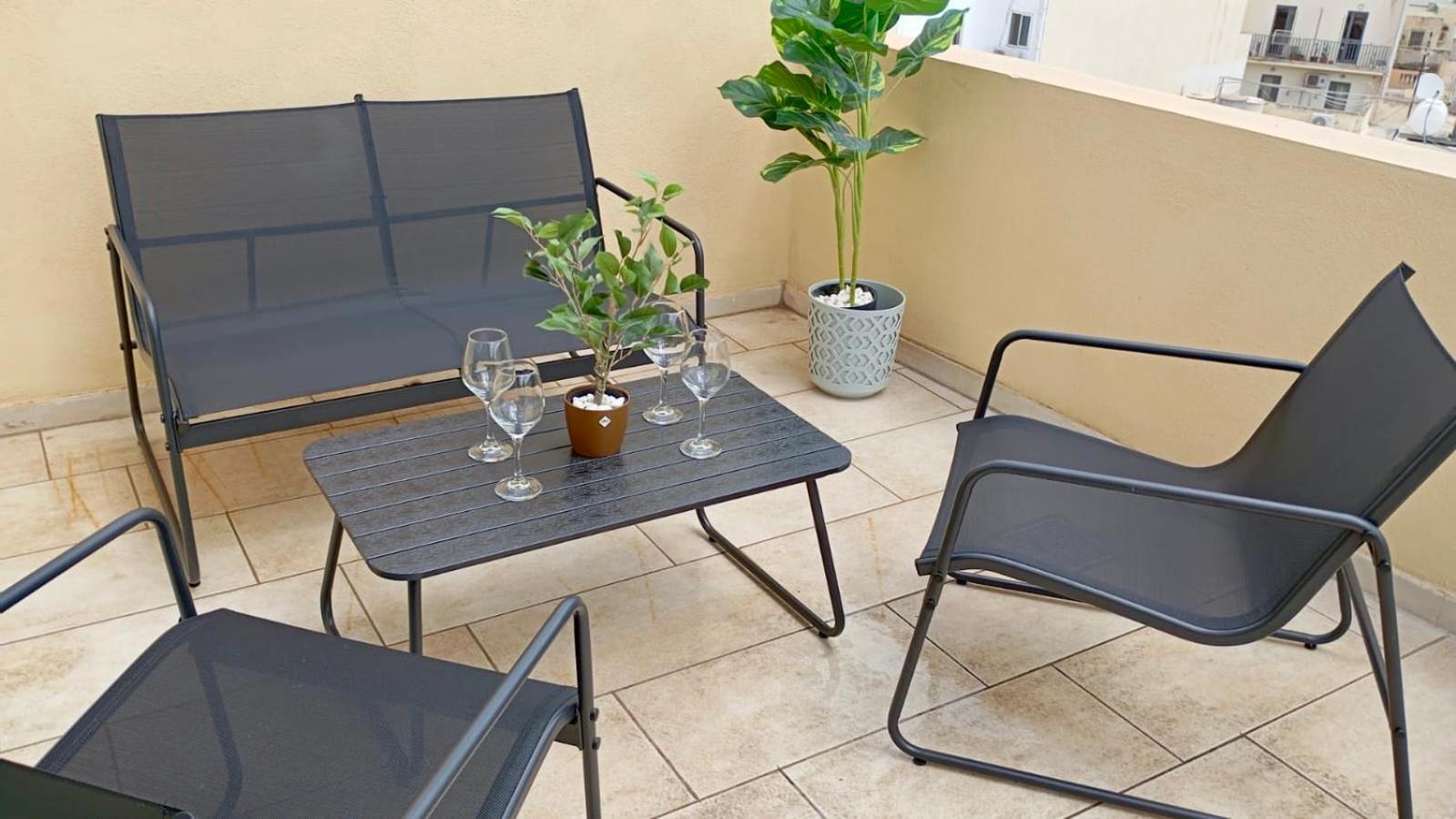 Apartmán Mive Luxury Sea View Penthouse Gzira Exteriér fotografie