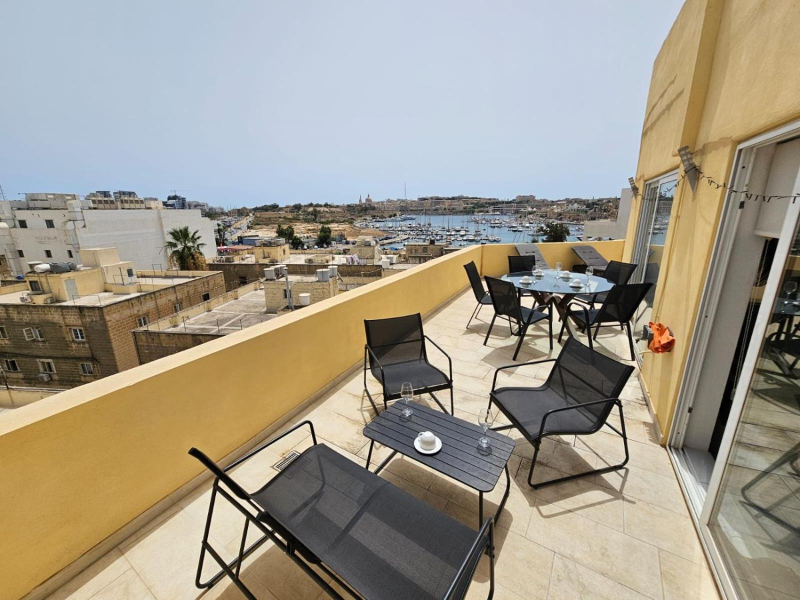 Apartmán Mive Luxury Sea View Penthouse Gzira Exteriér fotografie